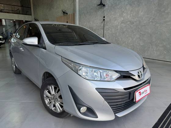 TOYOTA YARIS 1.5 16V FLEX SEDAN XL MULTIDRIVE TOYOTA YARIS 1.5 16V FLEX SEDAN XL MULTIDRIVE